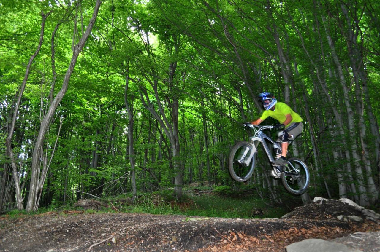 Residence Finale Bike And Beach Finale Ligure Exteriör bild