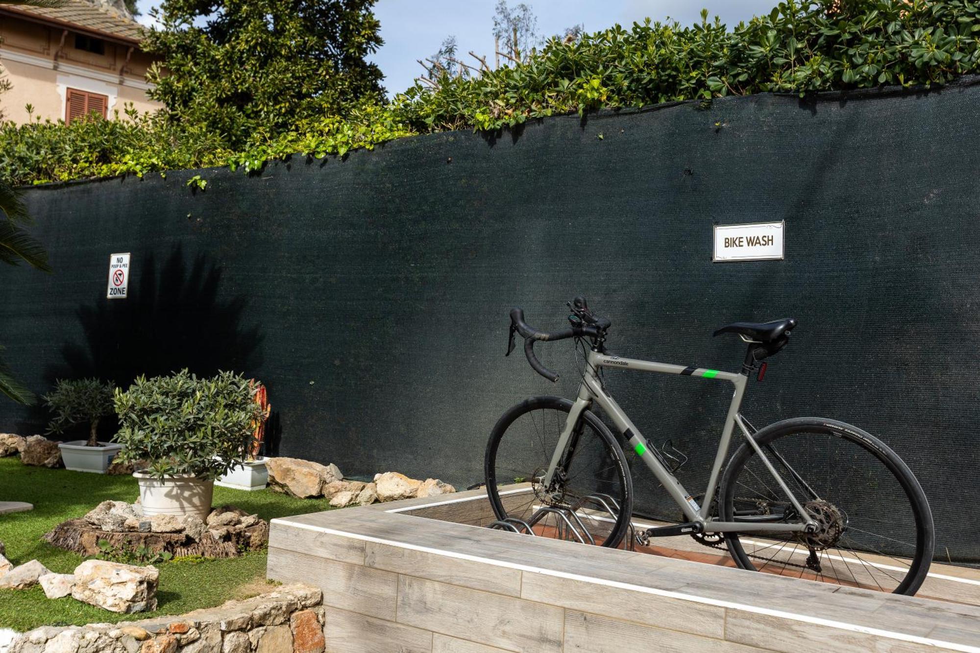 Residence Finale Bike And Beach Finale Ligure Exteriör bild